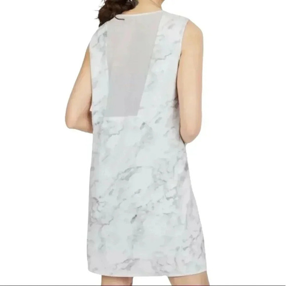 August 1 Eight Marble Shift Sheer Back Dress in White/Gray Size L - Picture 3 of 14